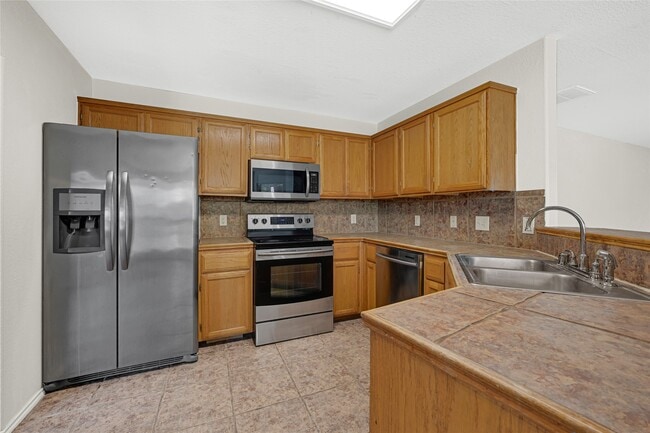 Photo - 1630 Trail Oaks Ct