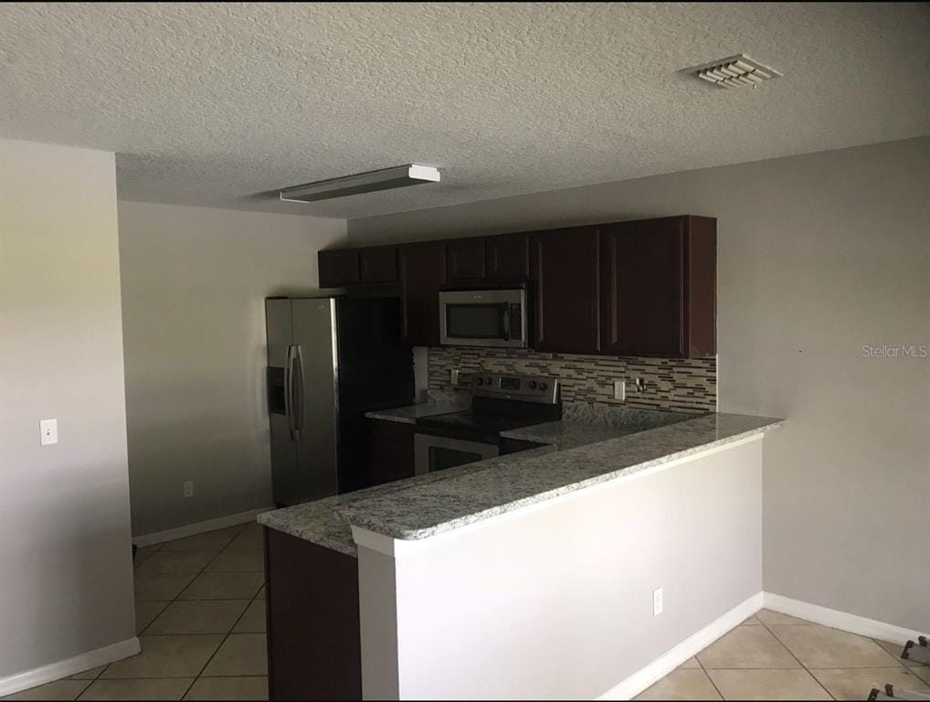 Photo - 308 Artisan St