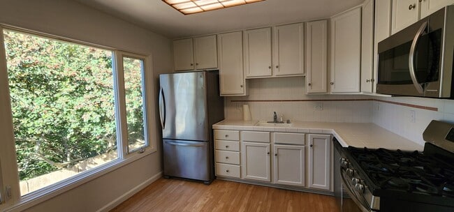 Photo - Midtown Terrace Home 2 Bedroom + Bonus Room