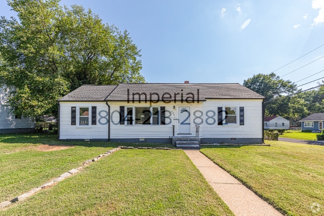 Building Photo - 4261 Sheffield Rd Rental