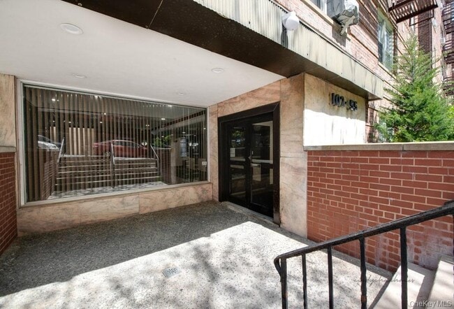 Photo - 102-55 67th Dr Unit 1J