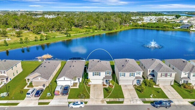 Photo - 2942 Rock Sound St