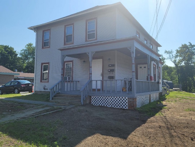 Building Photo - 45 Providence St Unit 2