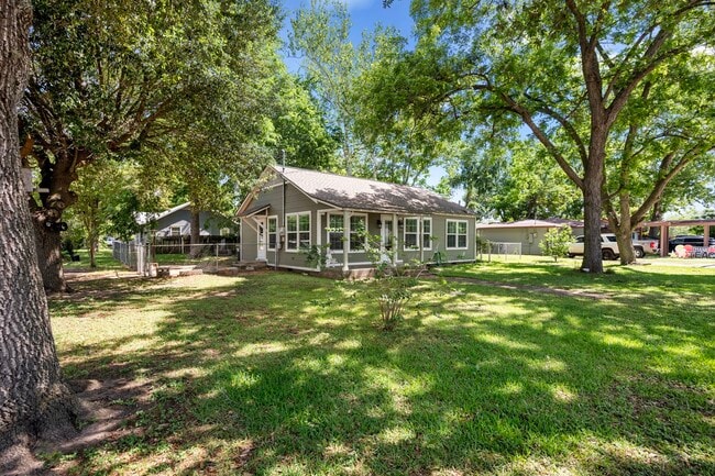 Photo - 1036 Jackson St