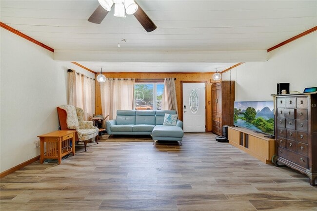 Photo - 5058 Seminole Ave Unidad Seminole  2