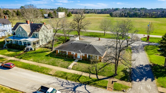 Photo - 17 Barnhardt Cir