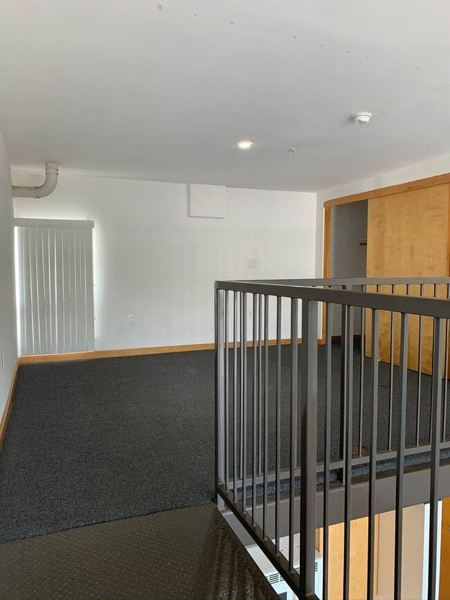 Photo - 515 W Main St Unit #306