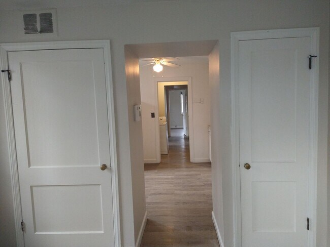 Photo - 1050-1052 Republic Ave Unit 1050