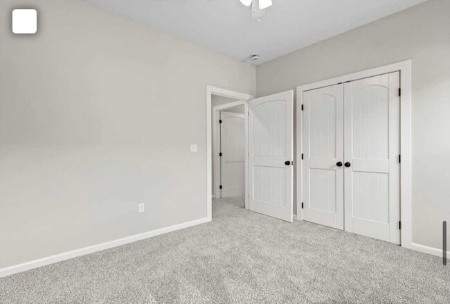 Photo - 423 S Wyandotte Ave