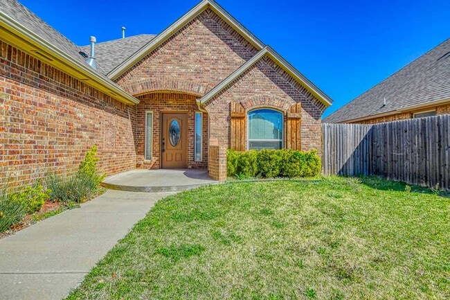Photo - Beautiful home in Williamson Farms!