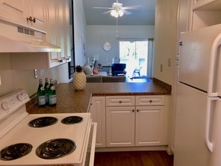 Photo - Plaza Felicita Apartments