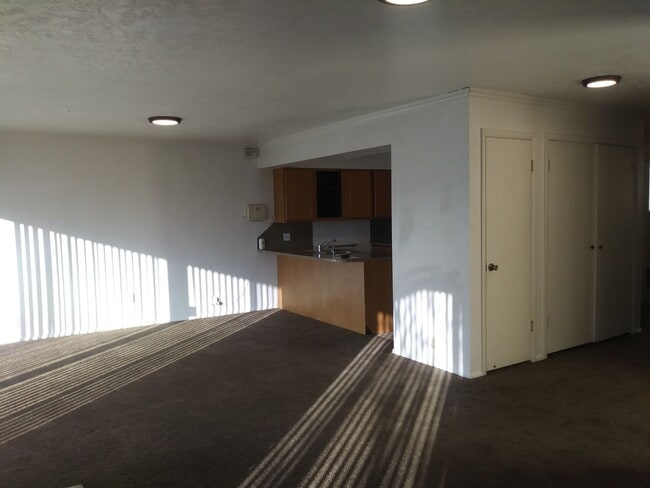 Photo - Large 3 bed 3 bath Condo in Provo