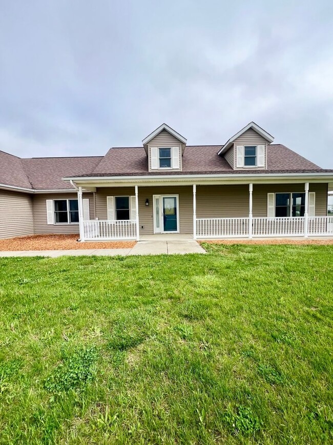 Photo - 13711 Hoagland Rd