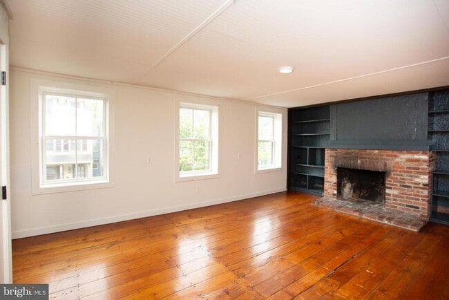 Photo - 54 Coryell St