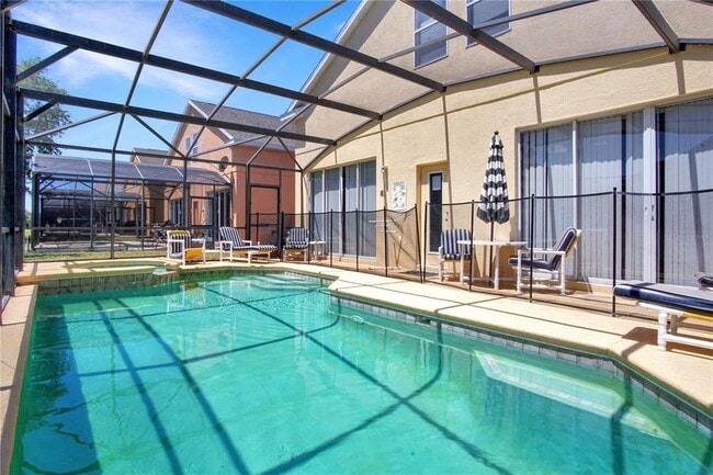 Photo - 161 Cadiz Loop