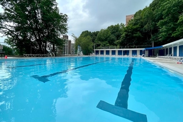 Photo - Manor Towers