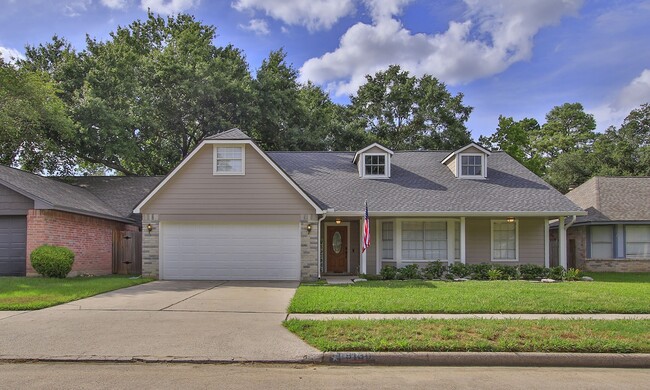 Building Photo - 9130 Kirkleigh Ln