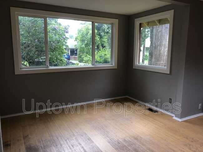 Photo - 3671 SE Tenino St