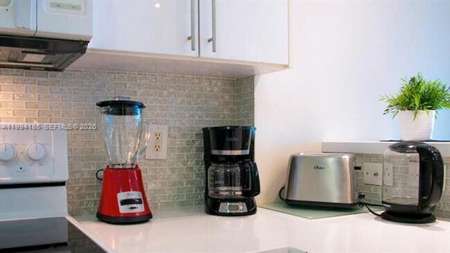 Photo - 18100 N Bay Rd Unidad 18100 N Bay Rd # 509