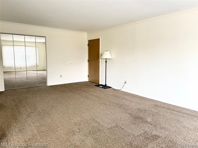 Photo - 1245 Derby Rd Unit 4