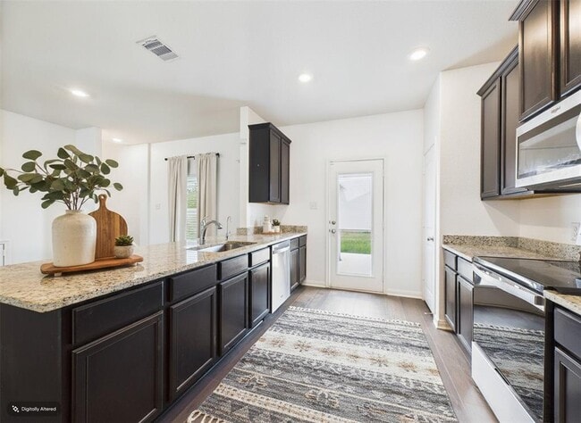 1687 Twin Estates Dr