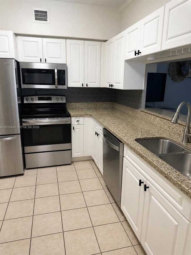 Photo - 17150 N Bay Rd Unit 2620