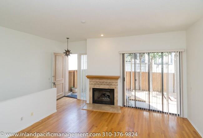 Photo - Private Rear Corner Townhome with Patio an...