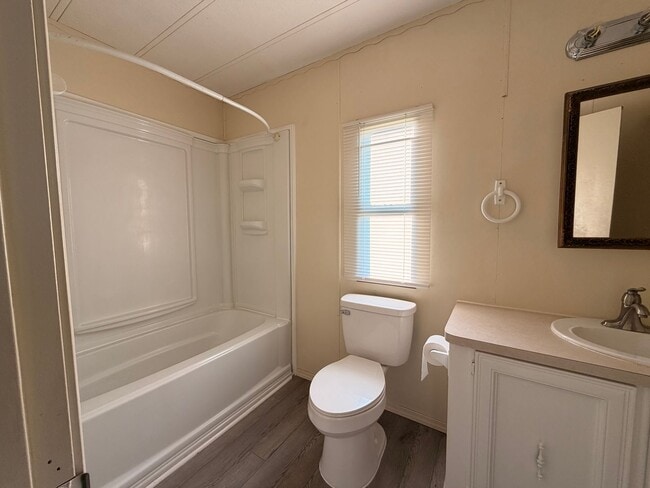 Photo - Charming 3-bedroom, 2-bathroom home in Dover, AR.