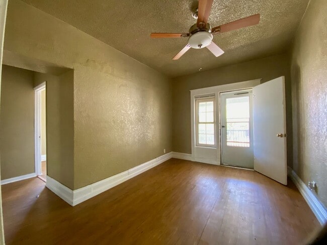 Photo - 1115-1119 E 41st Street Unit 1115-2W