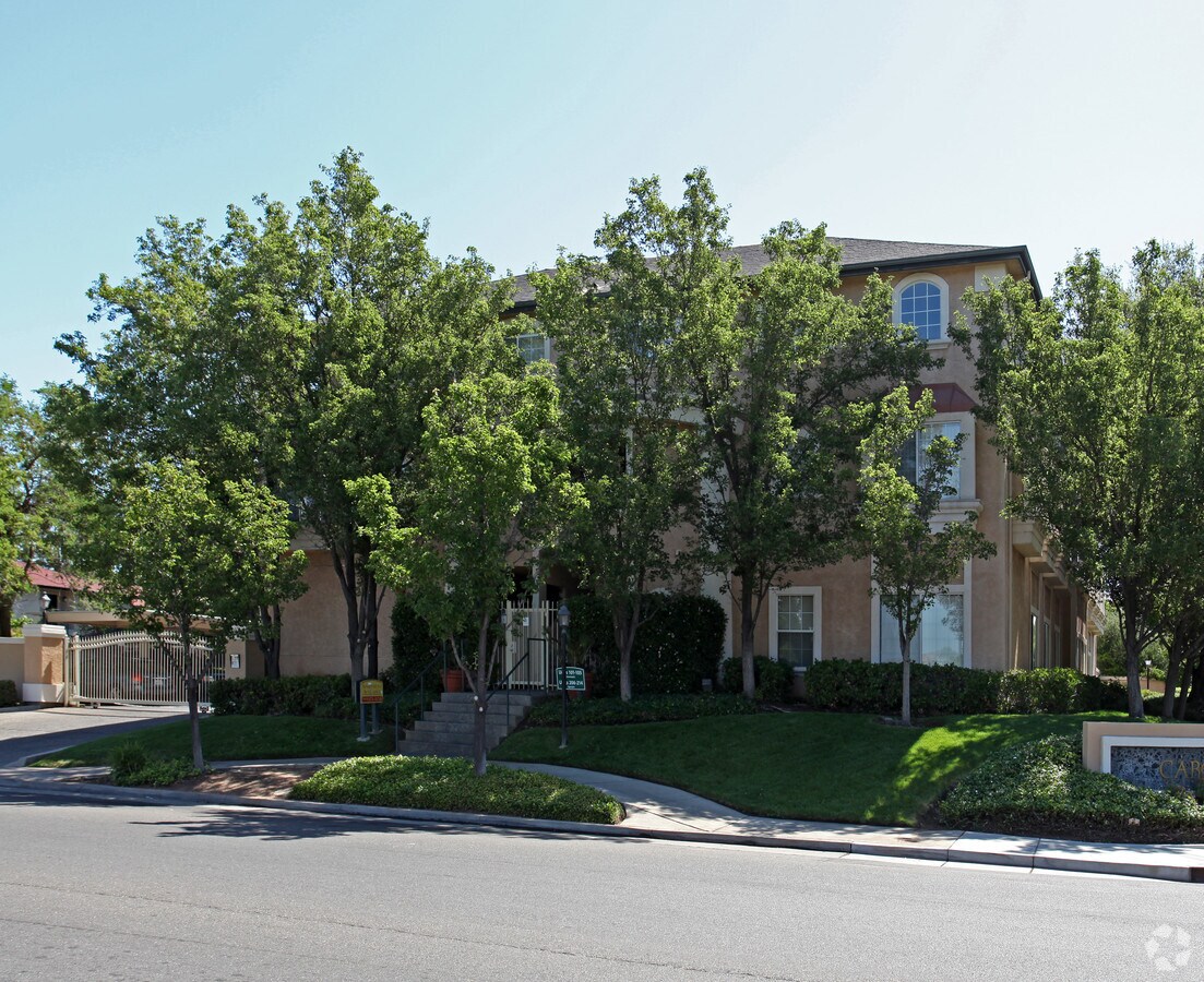 Photo - Cabot Cove Apartments