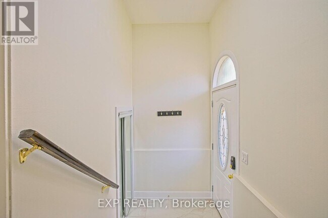 Photo - 4 Fallway Rd