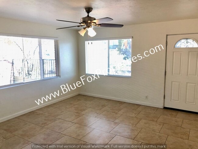 Photo - 1437 E Manlove St