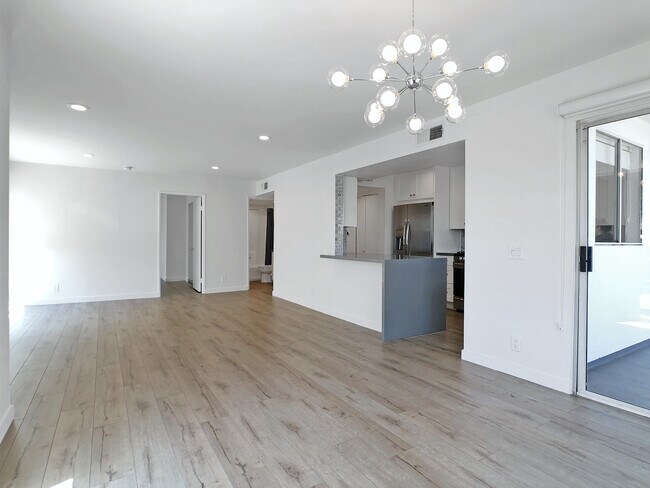 Photo - 1818 Camden Ave Unidad 201