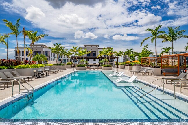 Pool Deck - EVO APARTMENTS