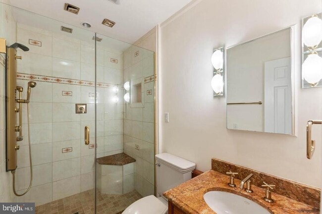 Photo - 8526 Raglan Rd