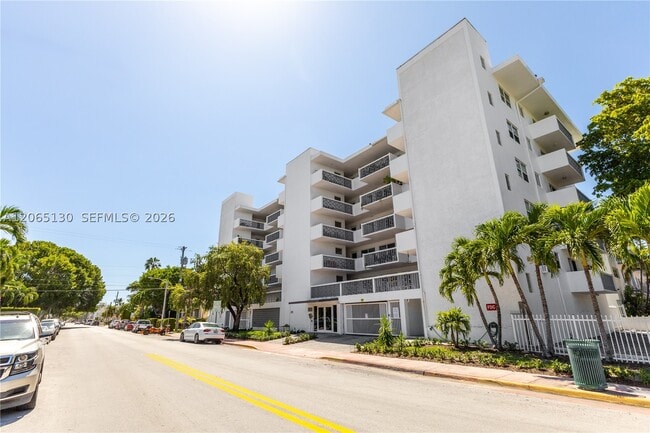 Photo - 1030 9th St Unit 204