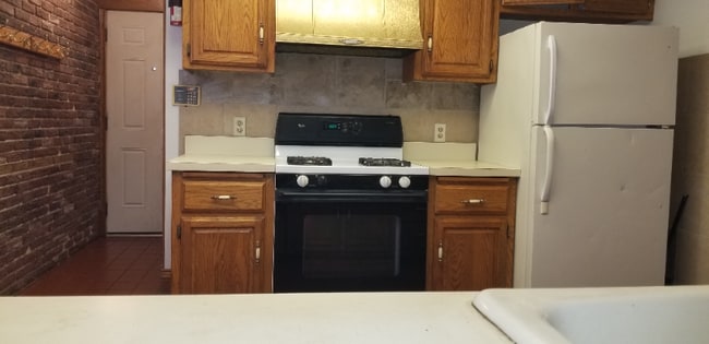 Photo - 2410 University Ave NE Unit Upper