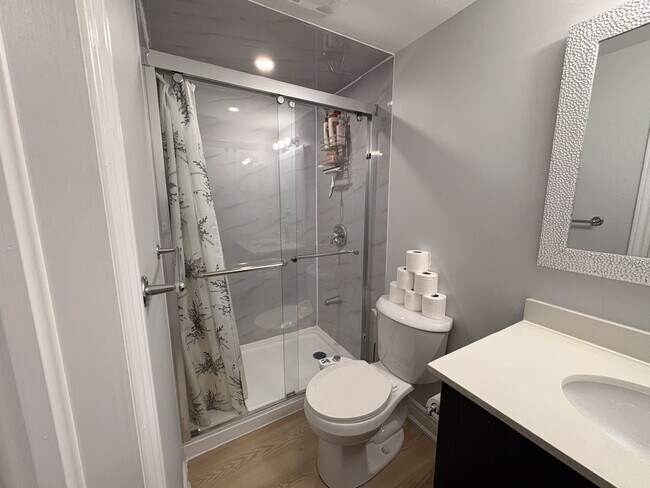 Photo - 454 Acumen Ct Unit 1