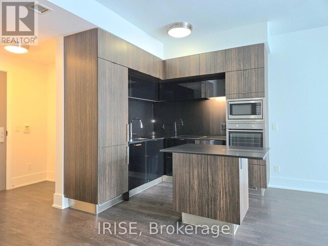 Photo - 15 Merchants' Wharf Unité 505