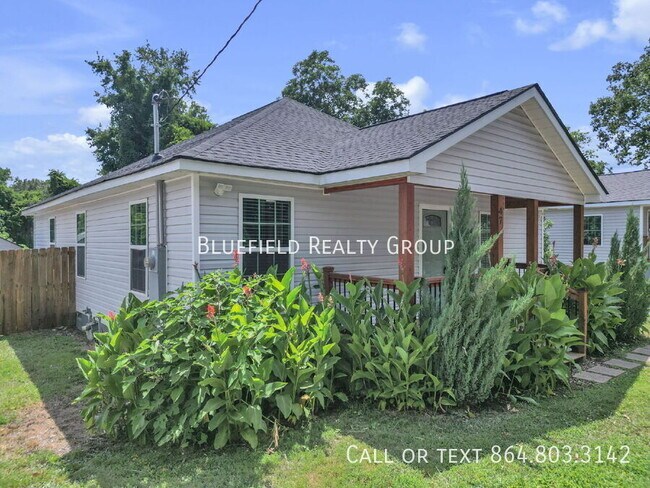 Photo - 47 Spartanburg St
