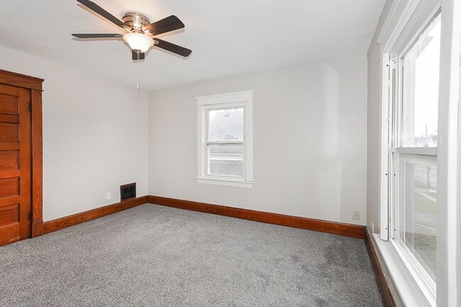 Photo - 1025 W 23rd St Unit 921 Washington
