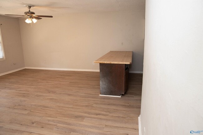 Photo - 3227 Clopton St SW