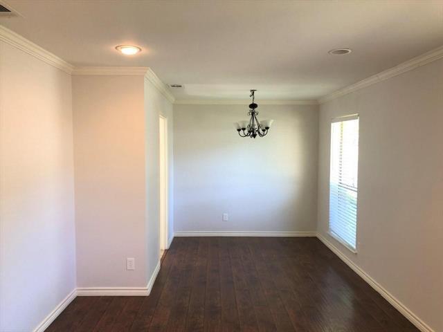 Photo - 443 Lowell Ln