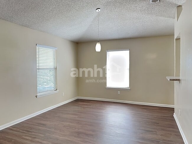 Photo - 2377 Companion Cir E