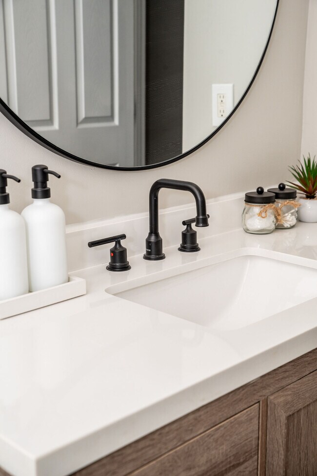 Photo - 2058 Mulkey Rd SW Unit 1A