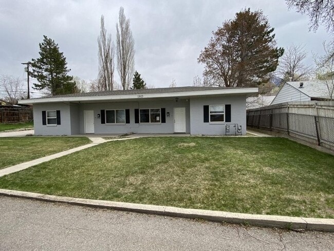 1805 Lincoln Ln Unit A