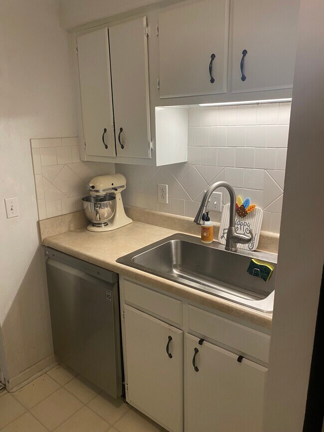 Photo - 210 Summit Ridge Dr Unit Green Hills 1 bed 1 bath