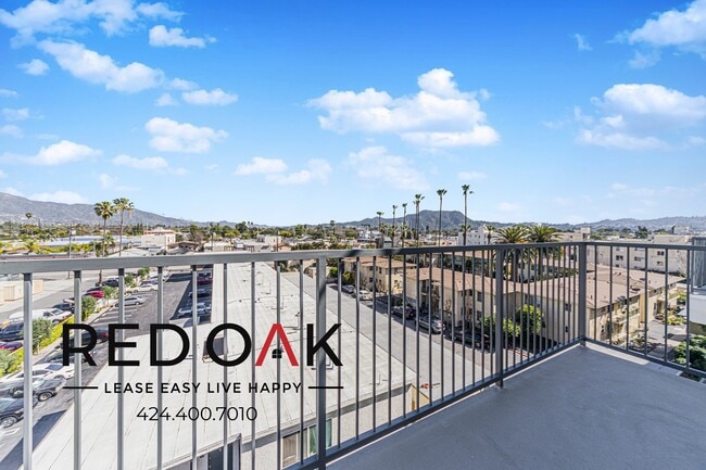 Photo - 5320 Cartwright Ave Unit 504