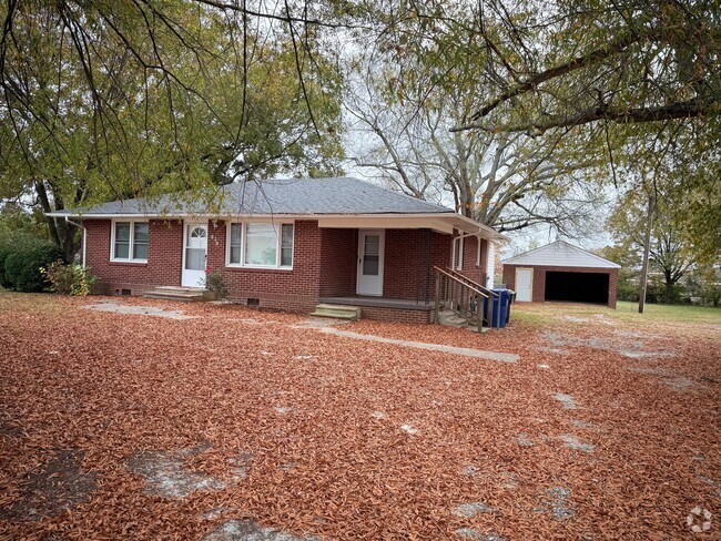 Building Photo - 929 E Haggard Ave Rental