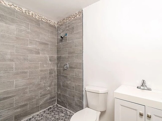 Photo - 1710 W Ferris Ave